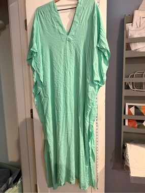 Hapari Mint Green V-Neck Tunic